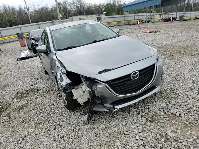 Mazda 3 2015