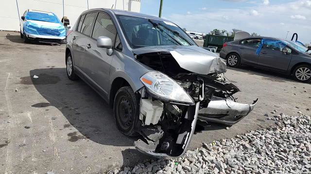 Nissan Versa 2011