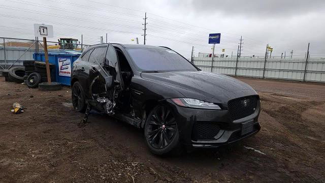 Jaguar F-Pace 2018
