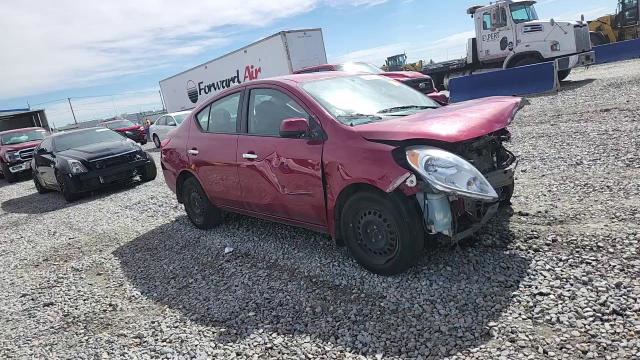 Nissan Versa 2012