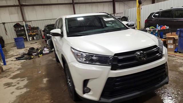 Toyota Highlander 2018