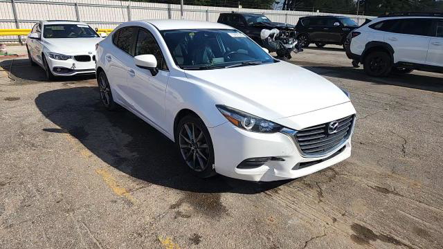 Mazda 3 2018