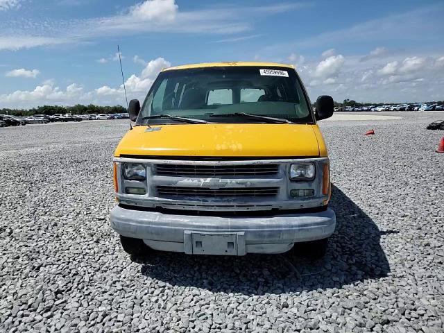 Chevrolet Express 2002