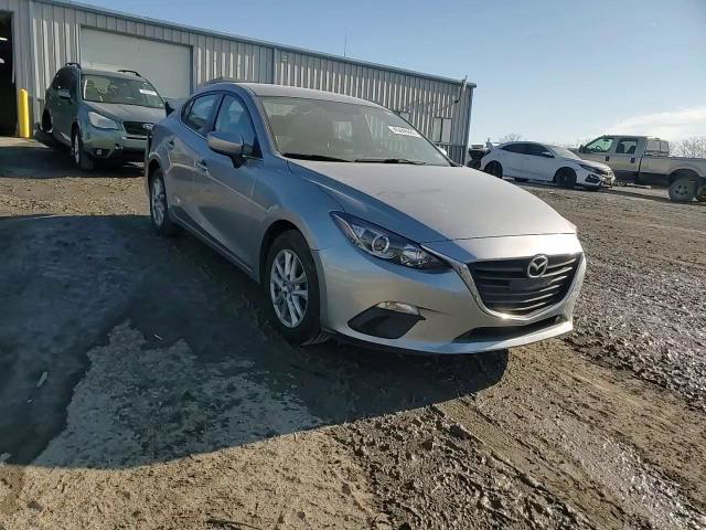 Mazda 3 2016