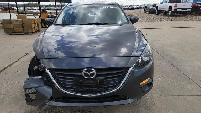 Mazda 3 2015