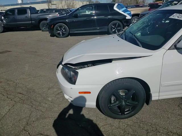 Hyundai Elantra 2004