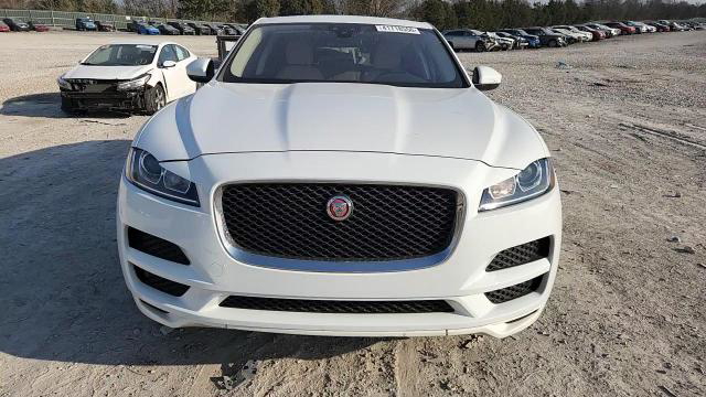 Jaguar F-Pace 2017