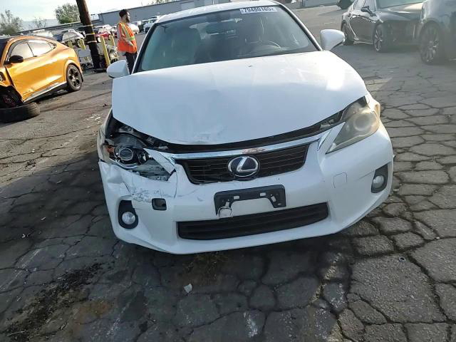 Lexus CT 2012