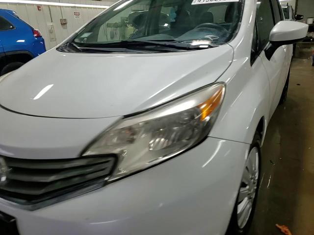 Nissan Versa 2015
