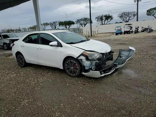 Toyota Corolla 2015