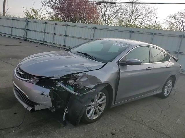 Chrysler 200 2015