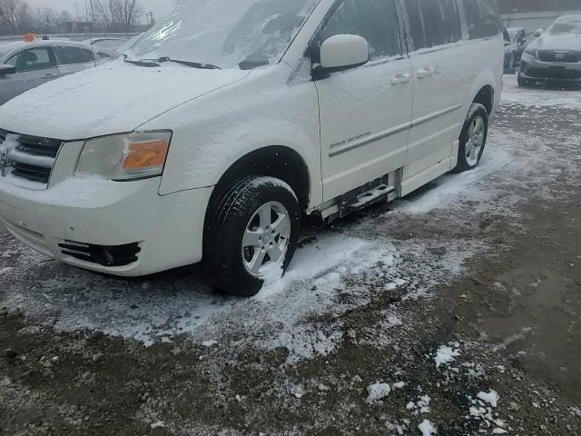 Dodge Caravan 2010
