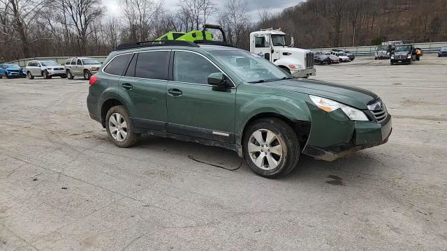 Subaru Outback 2011