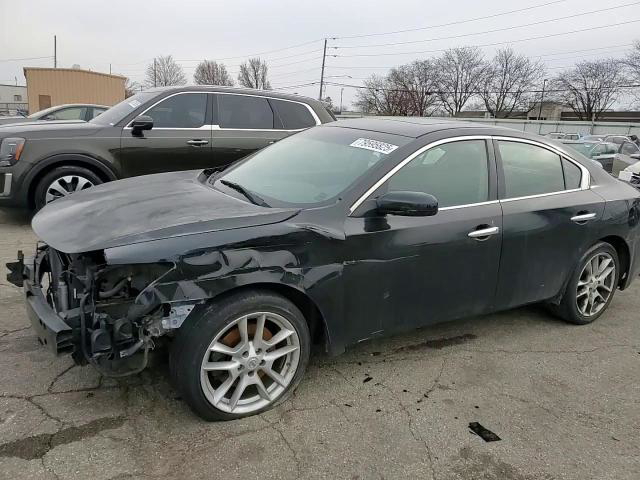 Nissan Maxima 2011