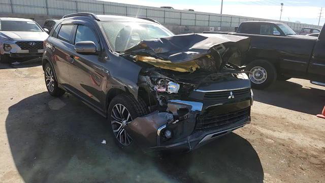 Mitsubishi Outlander 2016