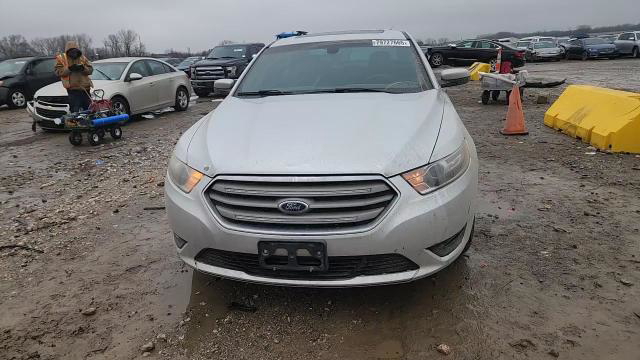 Ford Taurus 2015