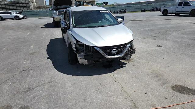 Nissan Sentra 2019