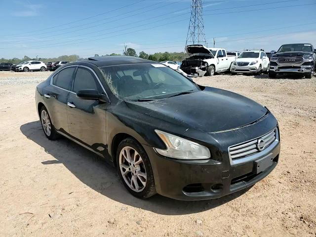Nissan Maxima 2012