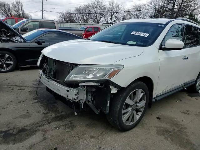 Nissan Pathfinder 2014