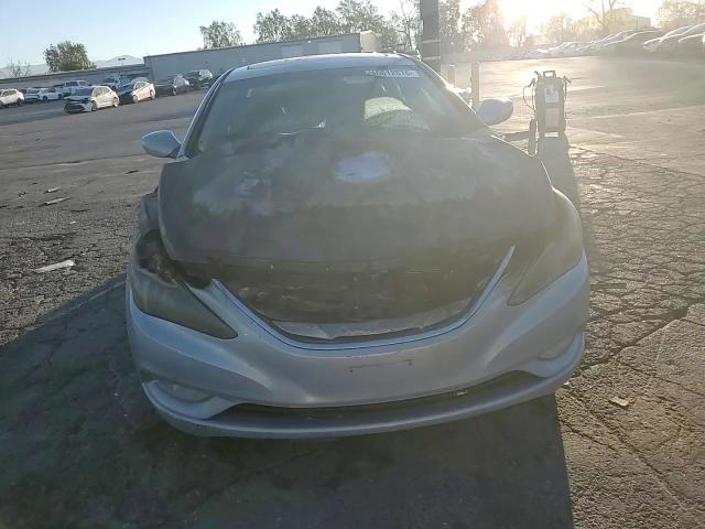 Hyundai Sonata 2011