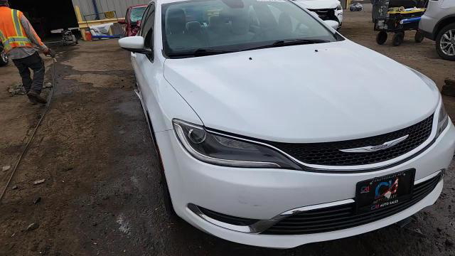 Chrysler 200 2016