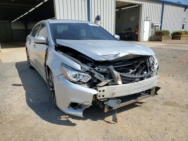 Nissan Altima 2018