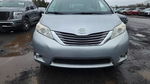 Toyota Sienna 2012