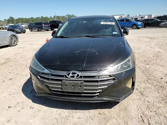 Hyundai Elantra 2019