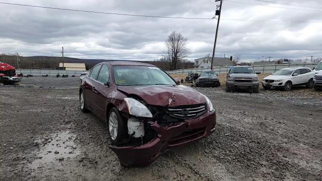 Nissan Altima 2012