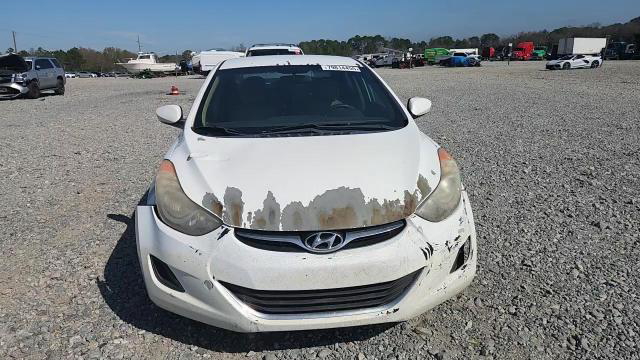 Hyundai Elantra 2013