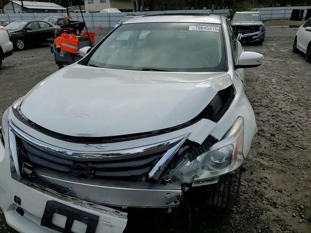 Nissan Altima 2013