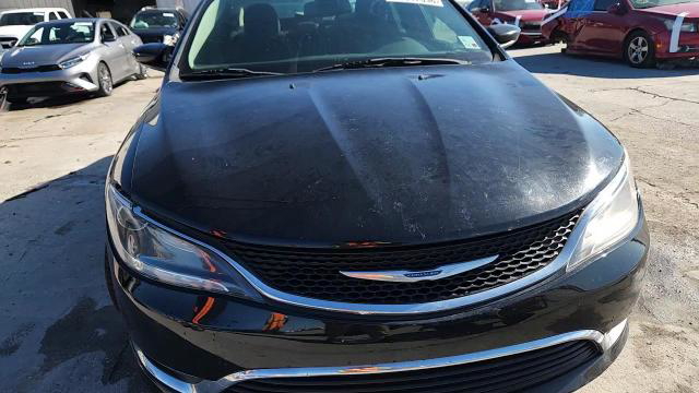 Chrysler 200 2015