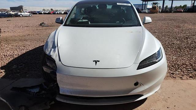 Tesla Model 3 2025