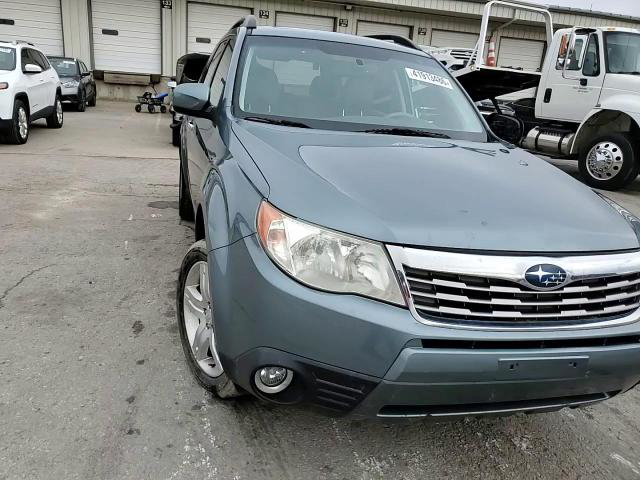 Subaru Forester 2010