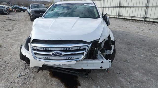 Ford Taurus 2011