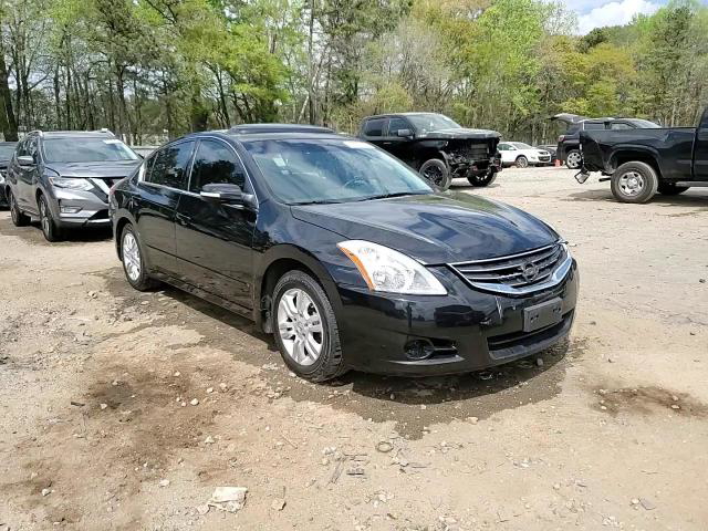 Nissan Altima 2012