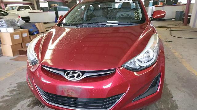 Hyundai Elantra 2016