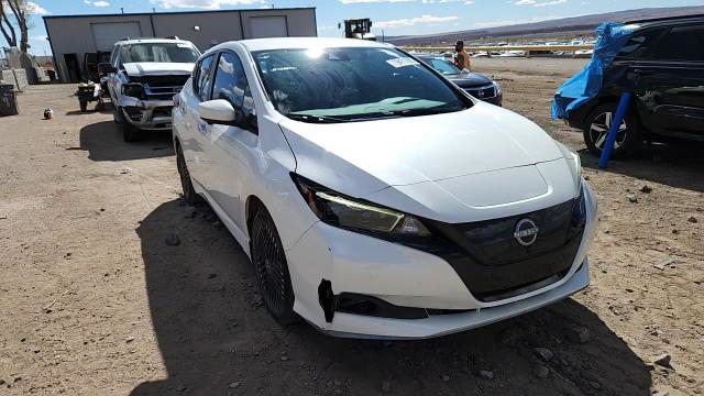 Nissan Leaf 2023