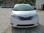 Toyota Sienna 2016