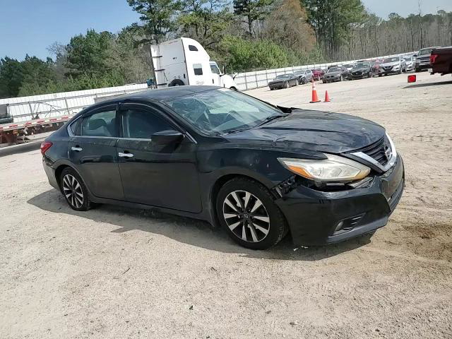 Nissan Altima 2017