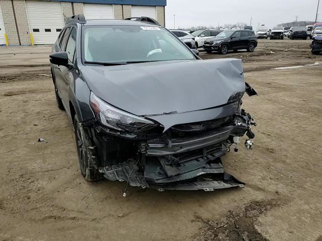 Subaru Outback 2025
