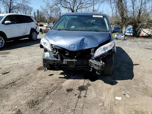 Toyota Sienna 2017