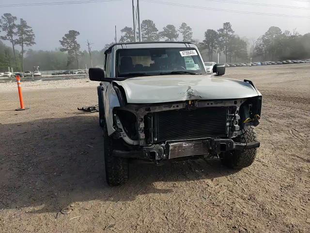 Ford Bronco 2021