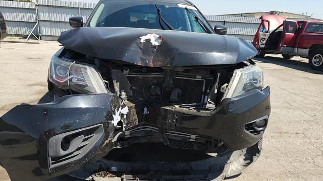 Nissan Pathfinder 2019