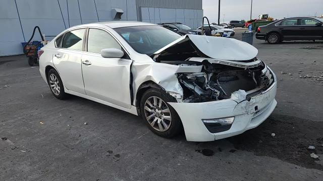 Nissan Altima 2014