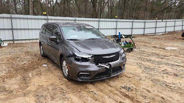 Chrysler Pacifica 2023