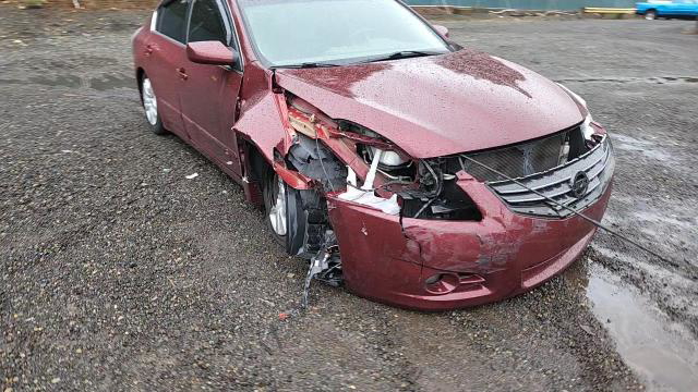 Nissan Altima 2010