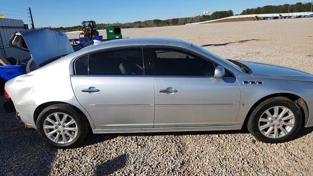 Buick Lucerne 2010