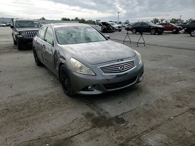 Infiniti Q40 2015