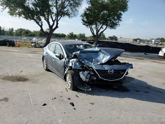 Mazda 3 2016